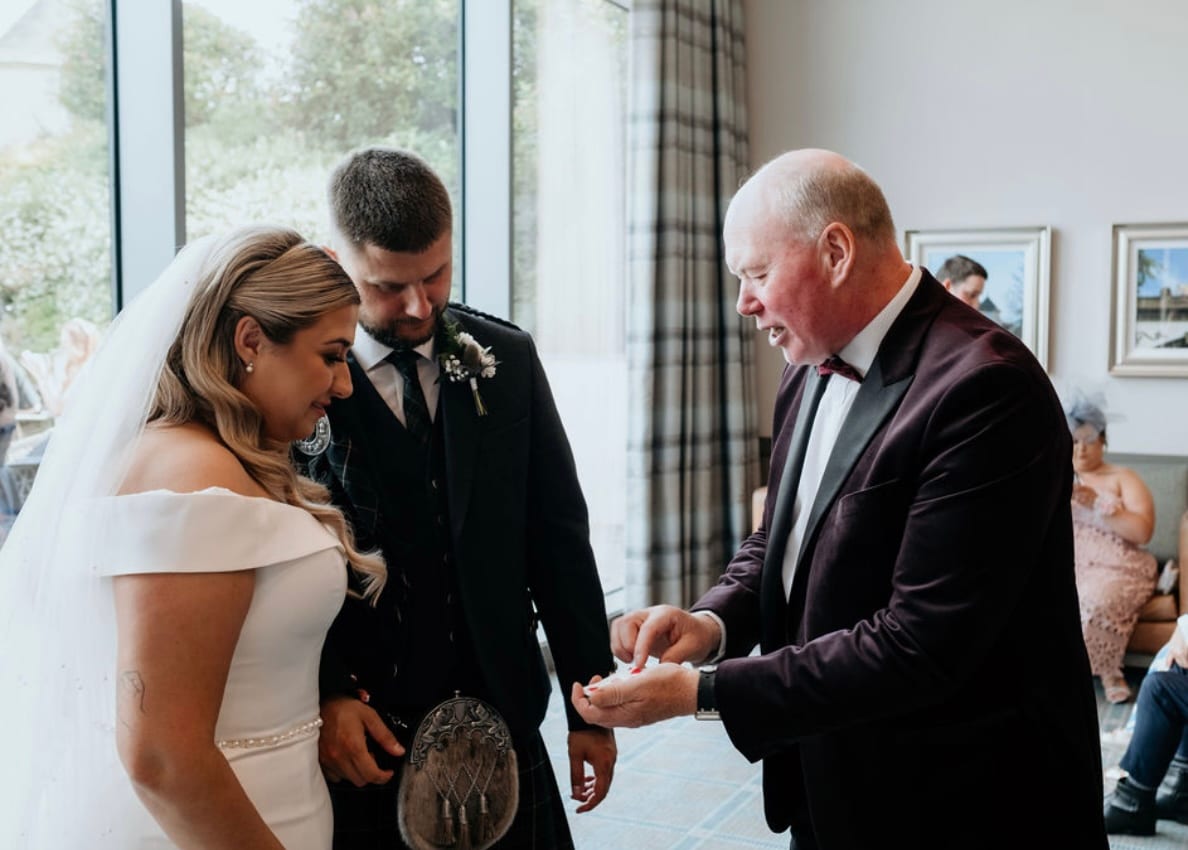 Wedding Magician Edinburgh and Scotland
